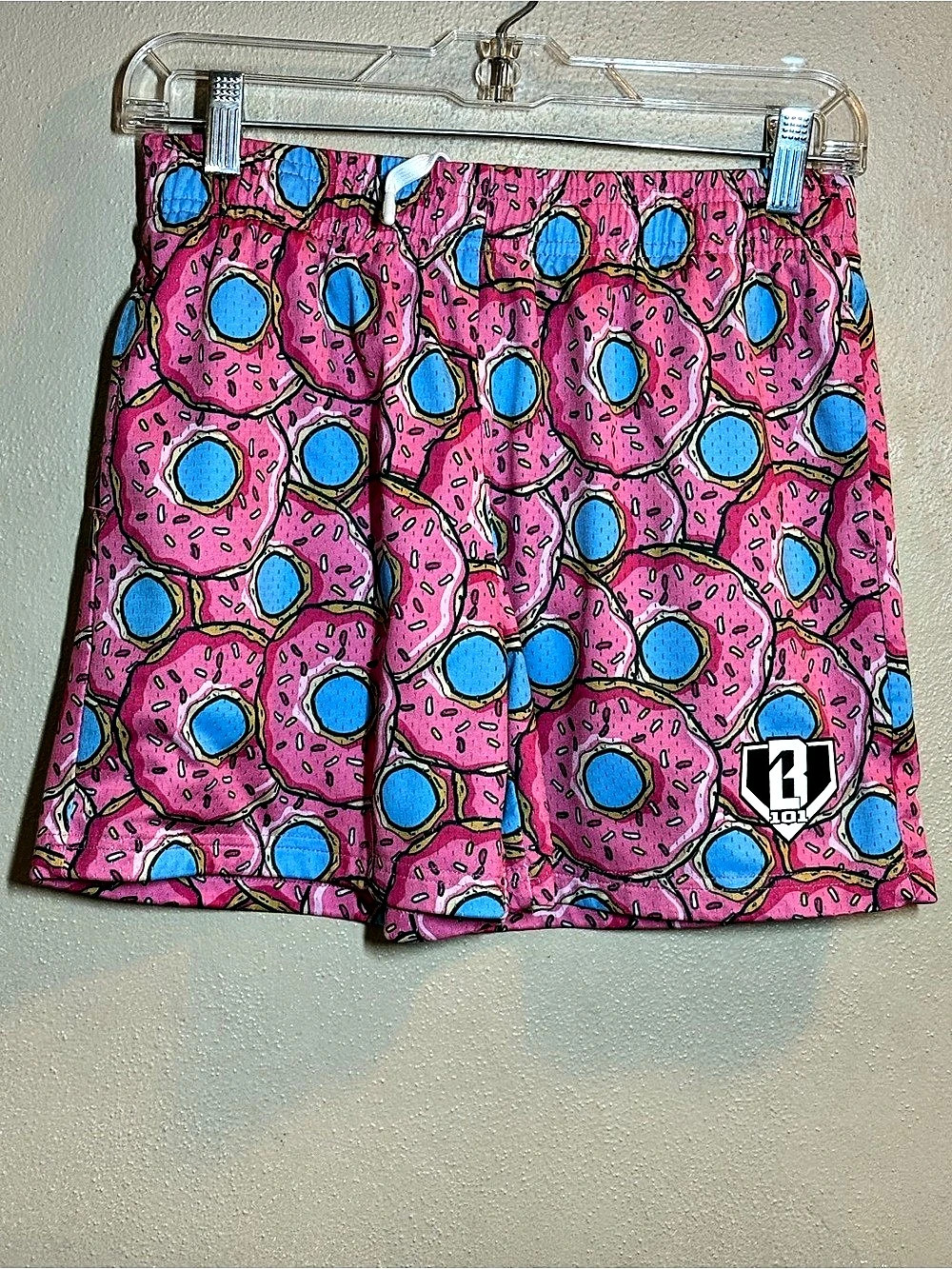 NWOT Baseball Lifestyle 101 Donut Shorts - Youth XL